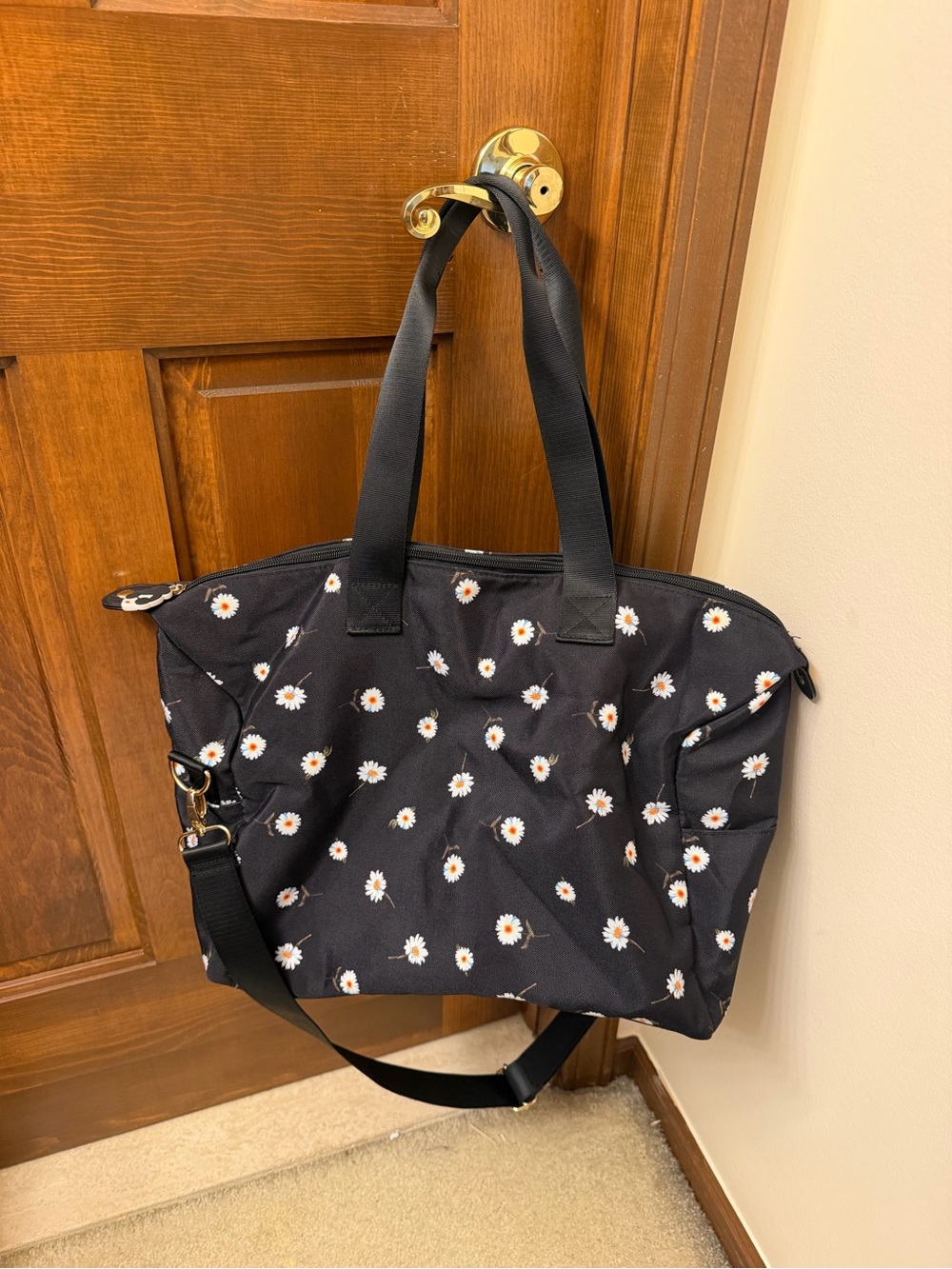 Alice and Olivia Black Daisy Print Tote Bag - Versatile Women's Overnight Bag